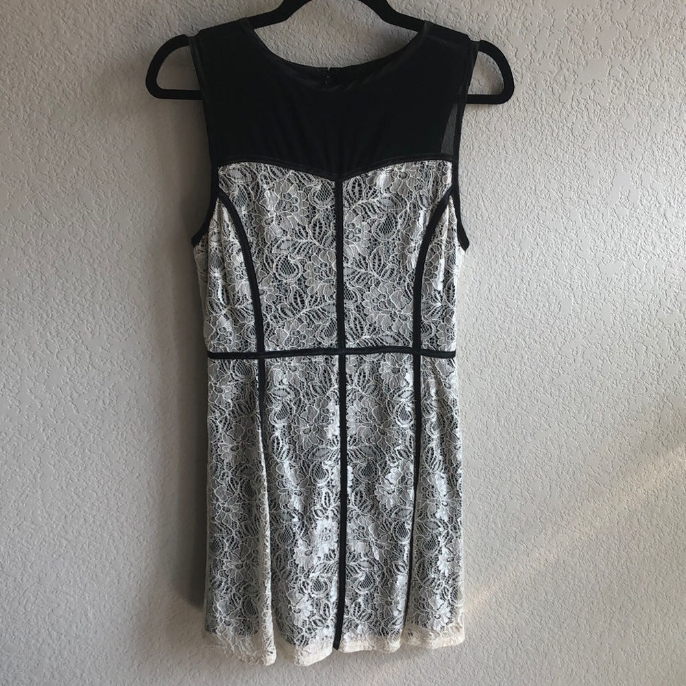 Back and White Lace Dress